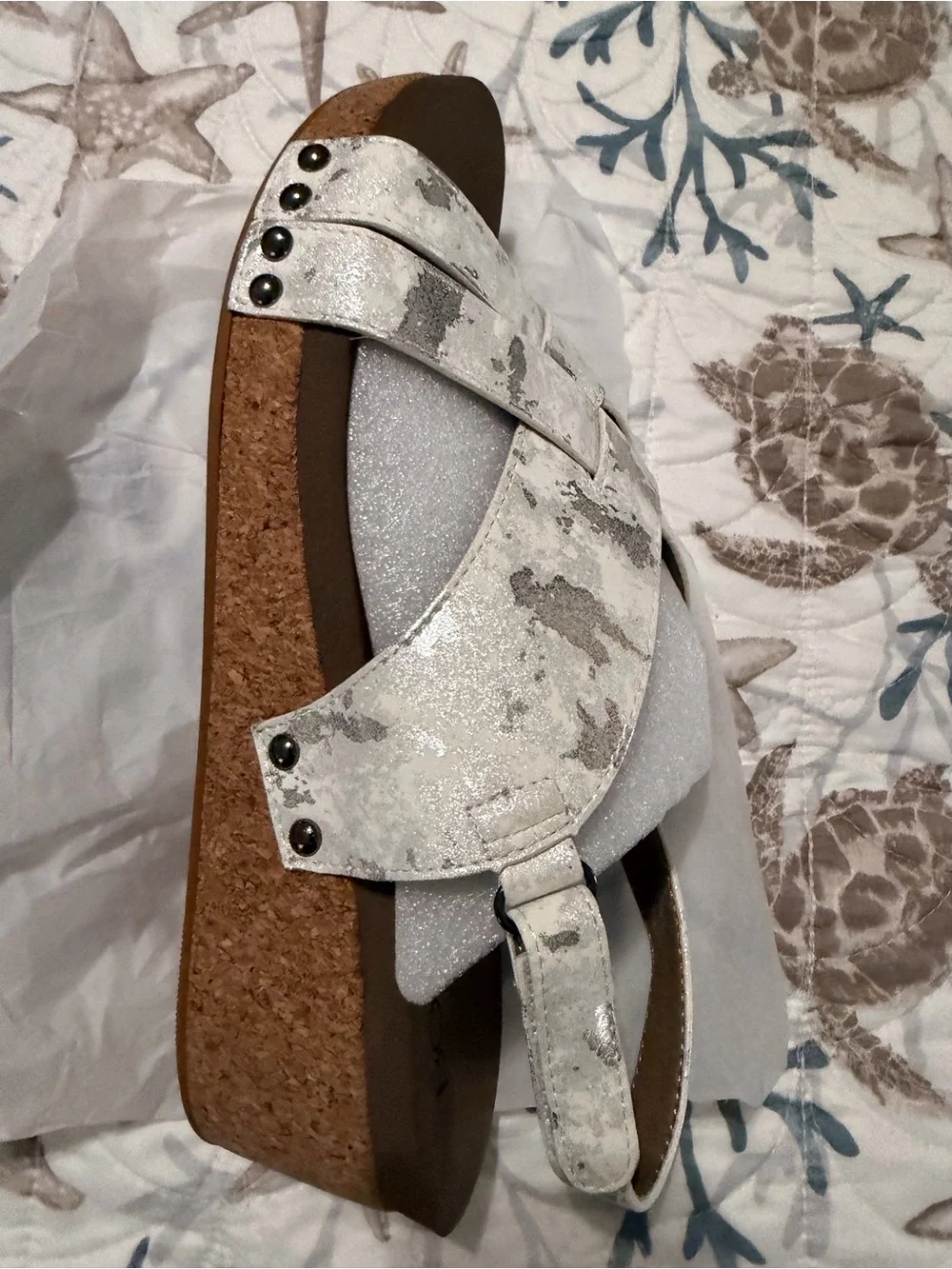 Corkys WOW White Foil Platform Wedge Sandals Women’s Size 11 | NIB